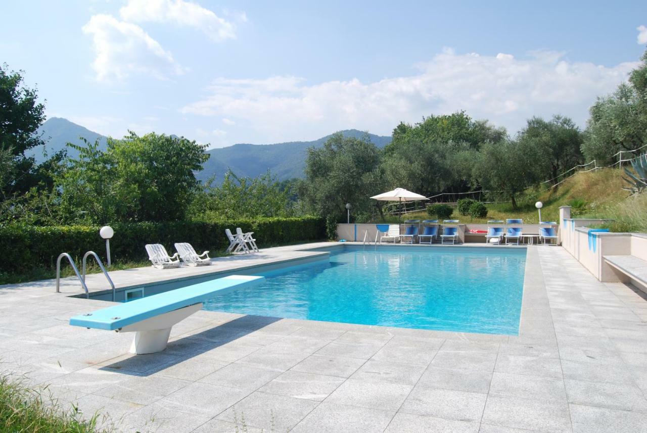 Agriturismo Cascina Bissiniga Salo Exterior photo